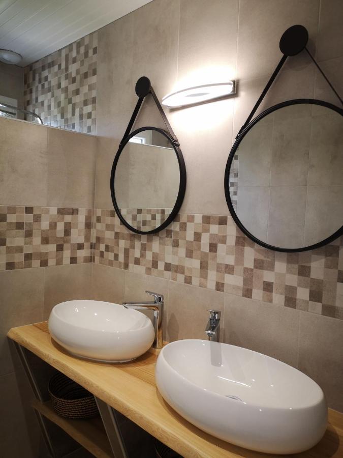 Gite La Maison De L Etang Foucherans  Ngoại thất bức ảnh